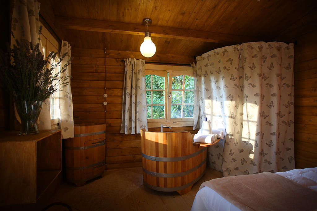 Ecolodge Langhe Cherasco Eksteriør billede