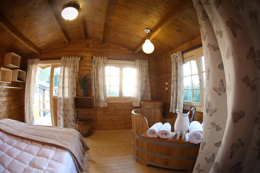 Ecolodge Langhe Cherasco Værelse billede