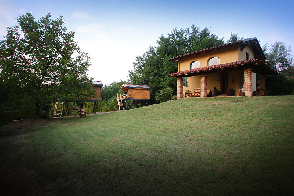 Ecolodge Langhe Cherasco Eksteriør billede