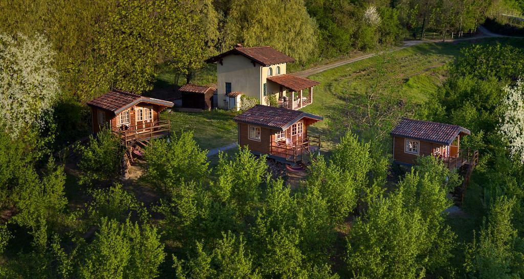 Ecolodge Langhe Cherasco Eksteriør billede